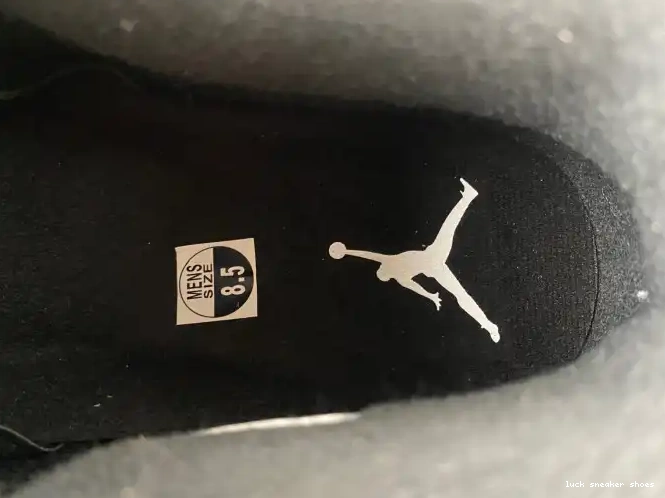 Rep LUCY FQ8138-001 4 JORDAN THUNDER